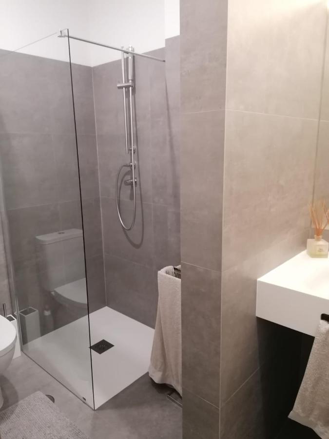 Apartamento Portela Lisbon Bagian luar foto